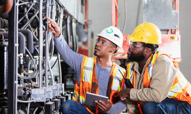 Best Local Electrician Companies  in Holland, TX